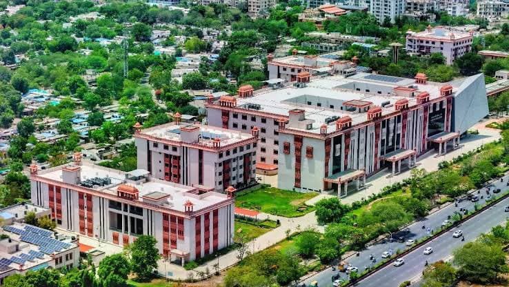 Jaipur Govt College: 3500 Students in Six Rooms; Bhardwaj Out of Tihar